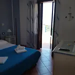 Verdemare فندق مبيت وإفطار